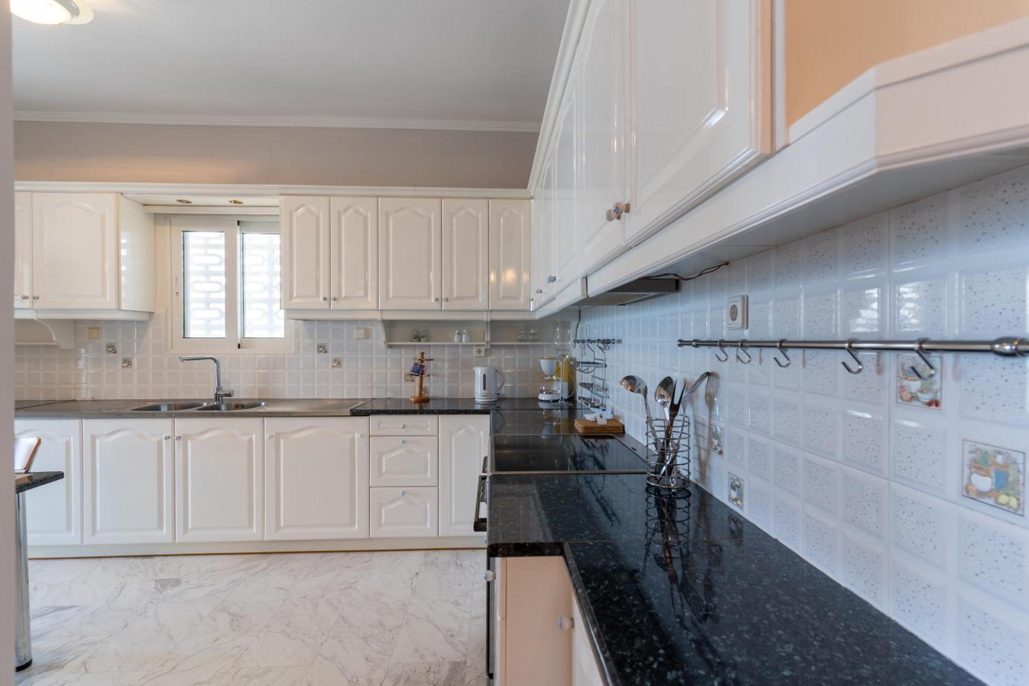George Beachfront Apartments Lithakia  الغرفة الصورة