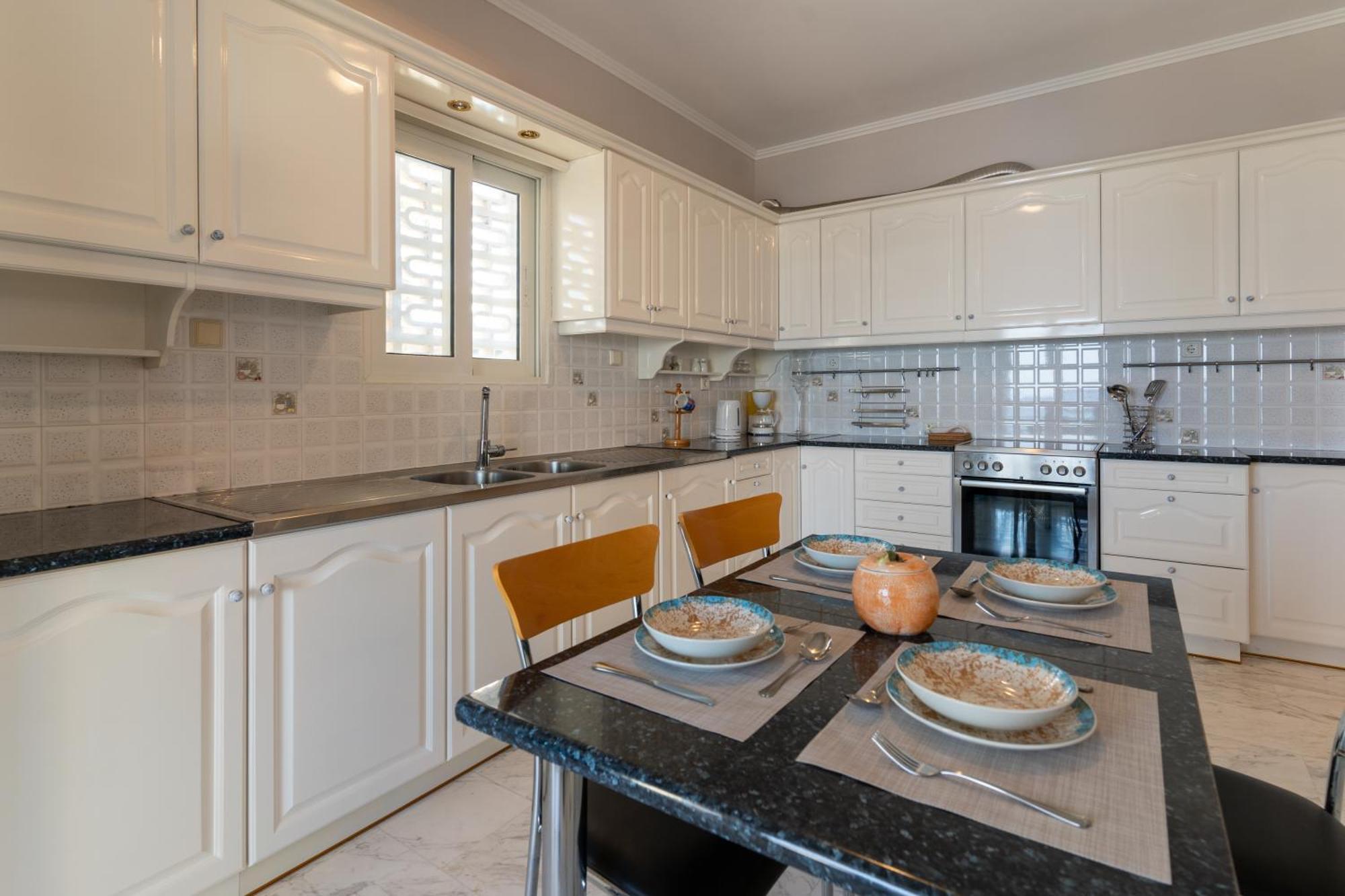 George Beachfront Apartments Lithakia  الغرفة الصورة