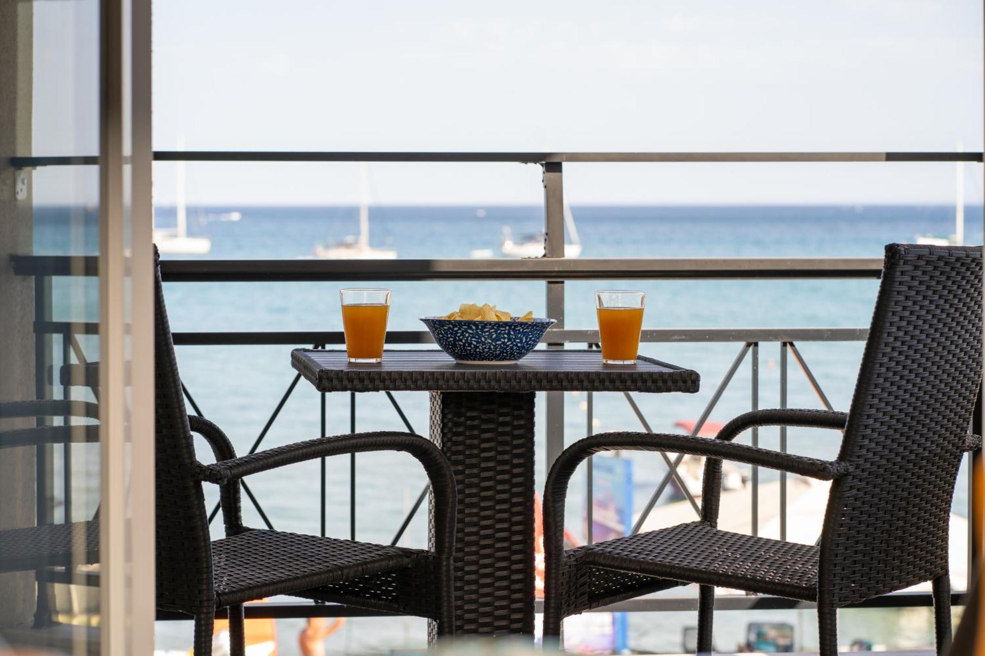 George Beachfront Apartments Lithakia  المظهر الخارجي الصورة